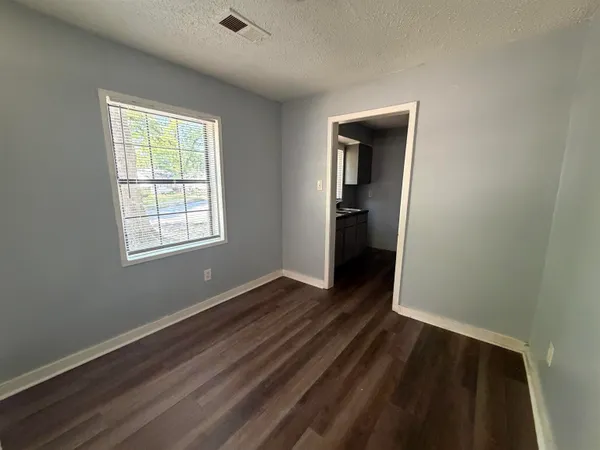$1,050 | 1300 Robin Hood Lane, Memphis, TN 38111