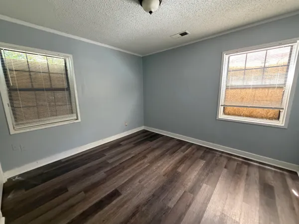 $1,050 | 1300 Robin Hood Lane, Memphis, TN 38111