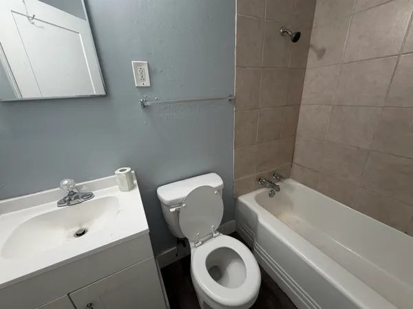$1,050 | 1300 Robin Hood Lane, Memphis, TN 38111