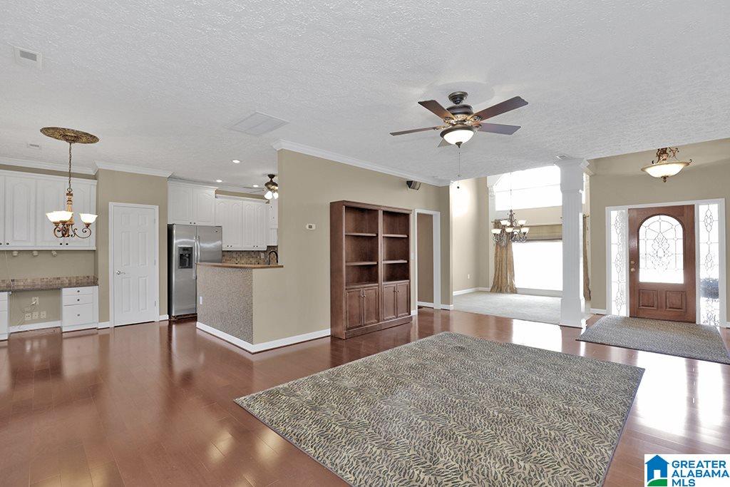 293 Wynlake Drive Alabaster, AL 35007 - Photo 7 of 40