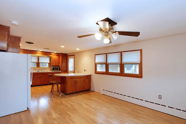 $580,000 | 4 Van Bummel Road, Buzzards Bay, MA 02532