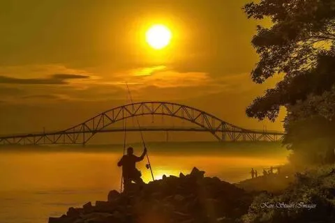 $580,000 | 4 Van Bummel Road, Buzzards Bay, MA 02532