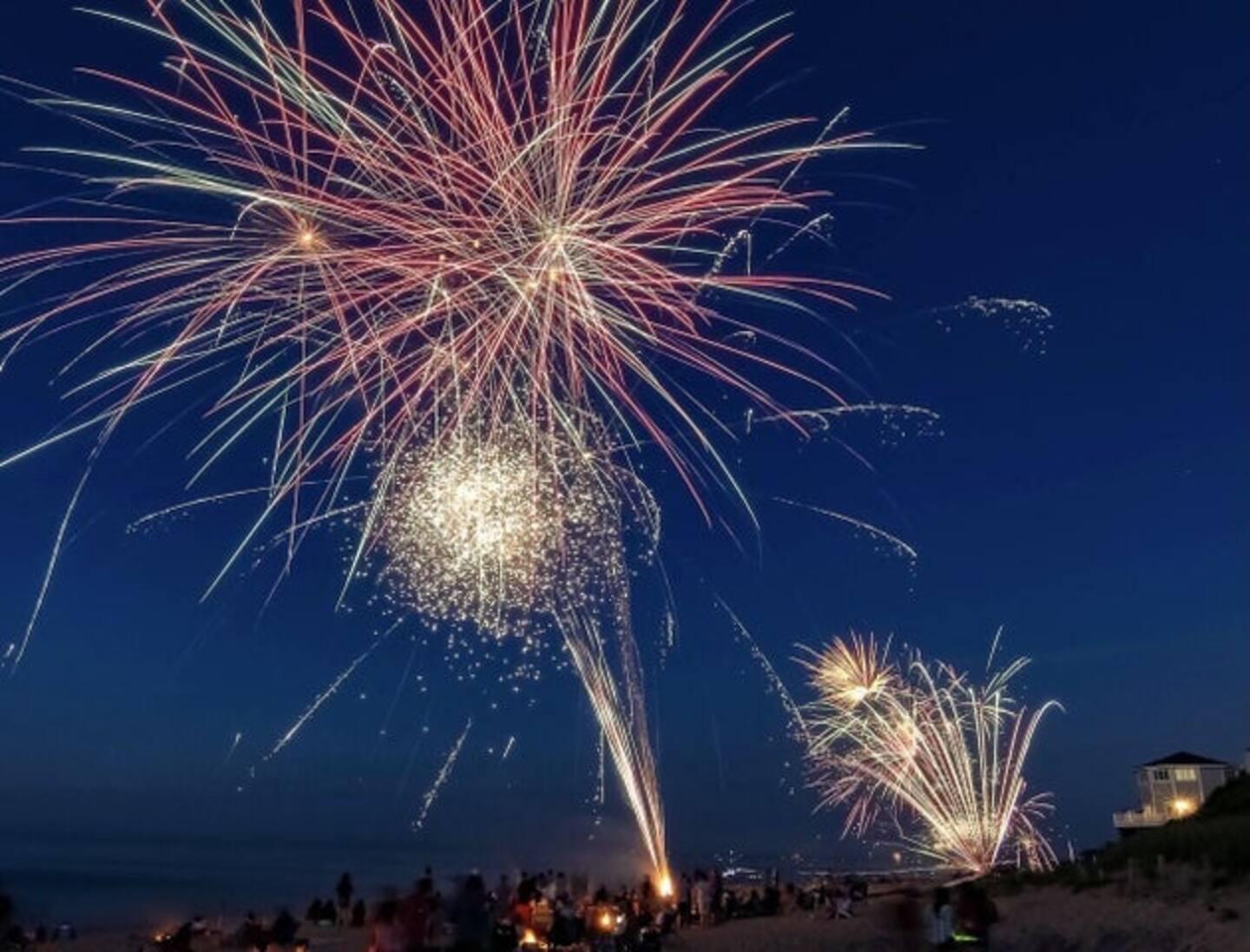 4 Van Bummel Road Buzzards Bay, MA 02532 - Photo 32 of 34 electricavefireworkssagbch