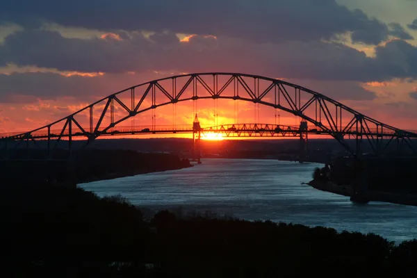 $580,000 | 4 Van Bummel Road, Buzzards Bay, MA 02532