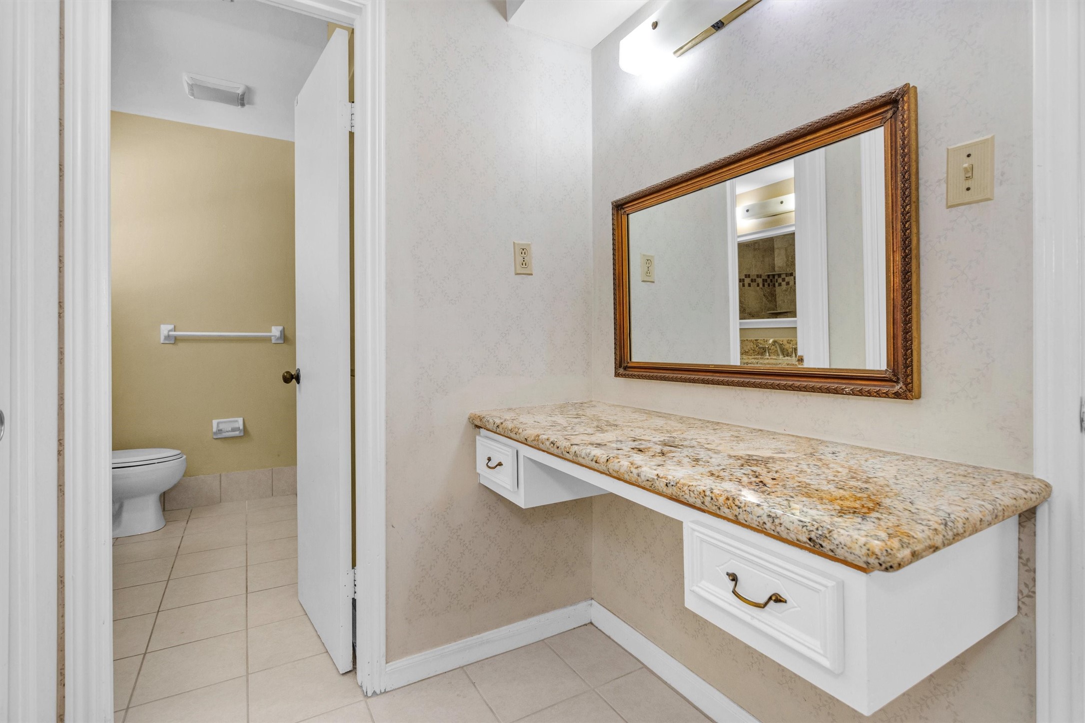 2531 Hollow Hook Road Houston, TX 77080 - Photo 26 of 45 Gallery Image 26