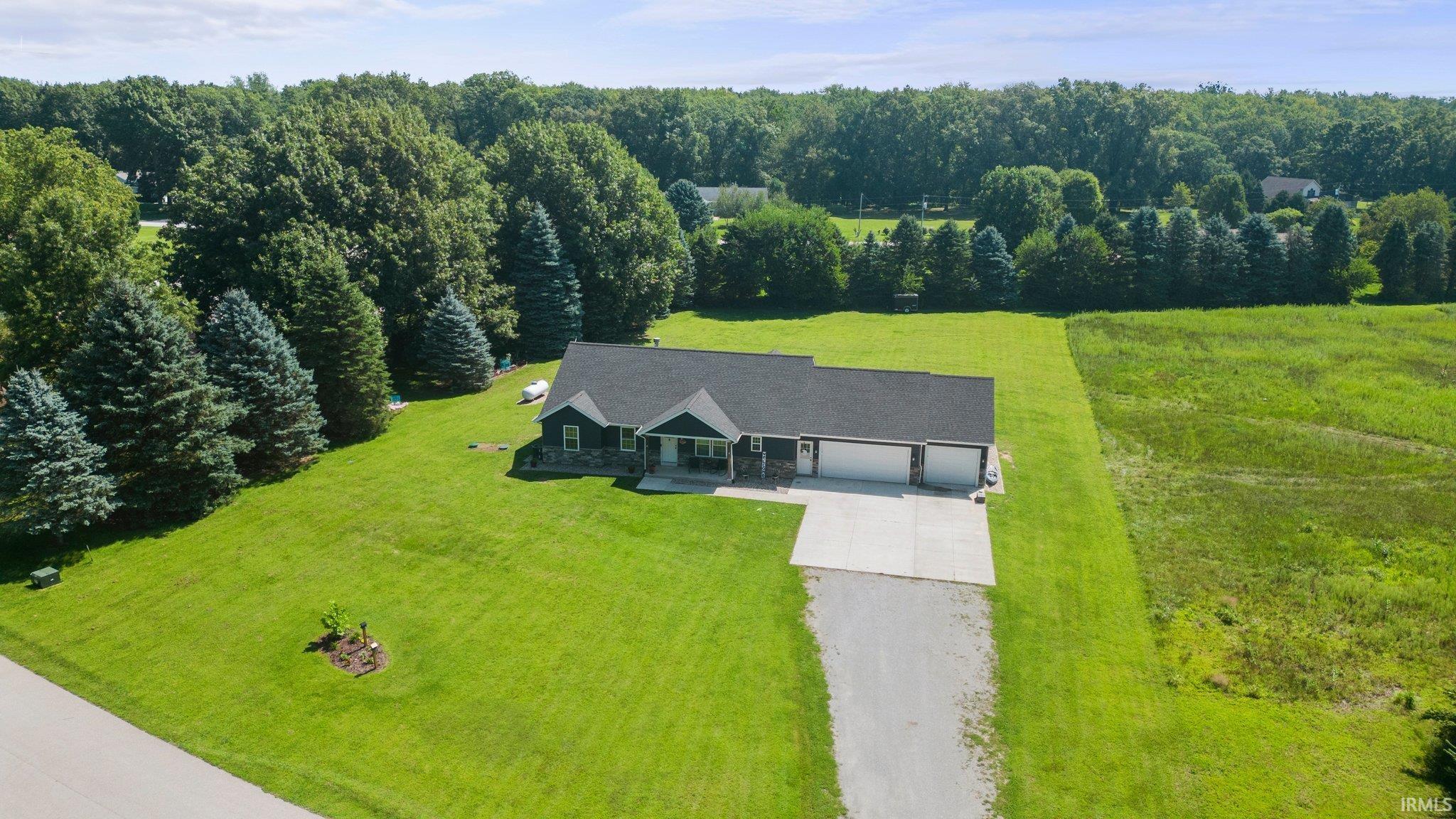 17062 Ridge View Trail Tippecanoe, IN 46570 - Photo 6 of 36