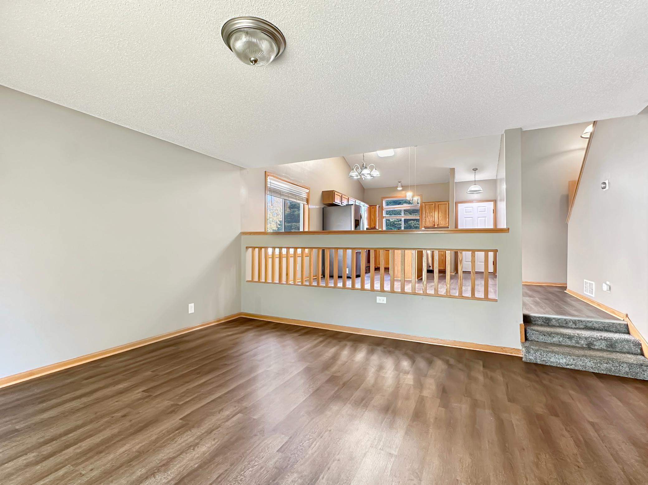 1556 Chartreux Avenue Shakopee, MN 55379 - Photo 3 of 15