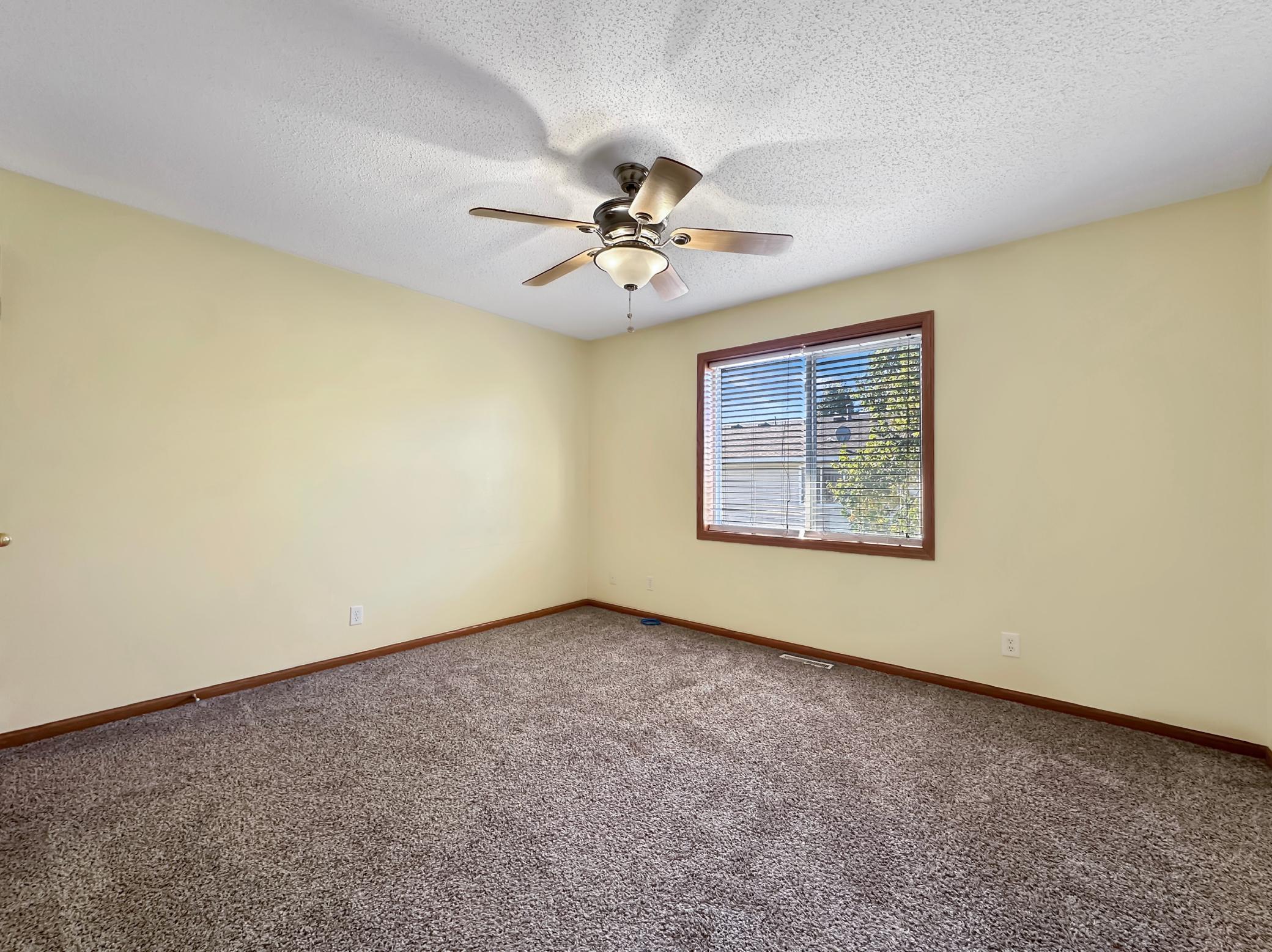 1556 Chartreux Avenue Shakopee, MN 55379 - Photo 5 of 15