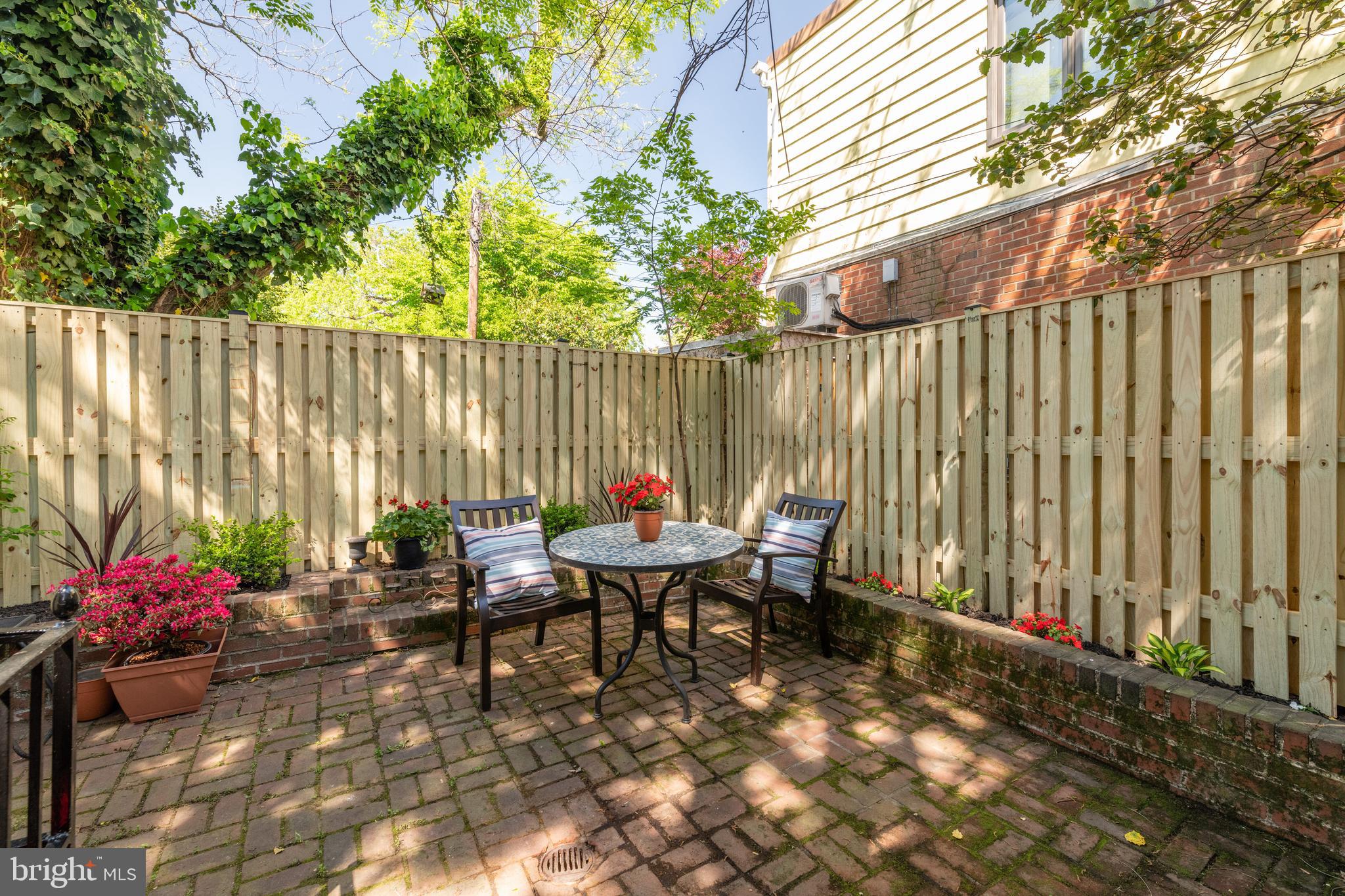 636 G Street Southeast Washington, DC 20003 - Photo 15 of 34 Private patio