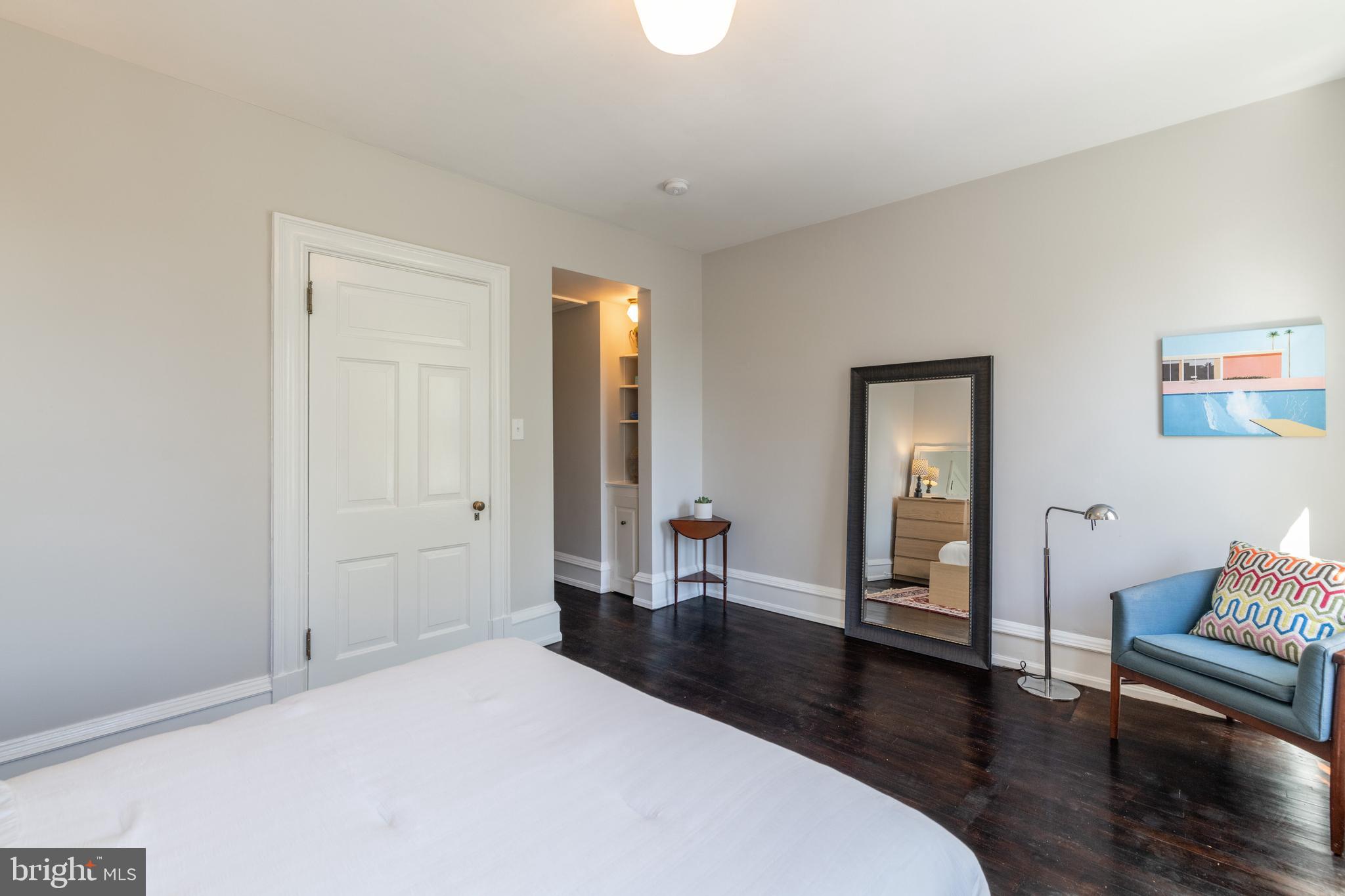 636 G Street Southeast Washington, DC 20003 - Photo 17 of 34 South facing with loads of light