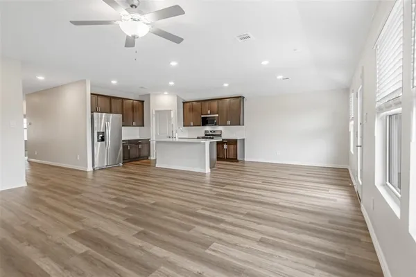 $1,995 | 2200 Dunbar Drive, Sherman, TX 75092