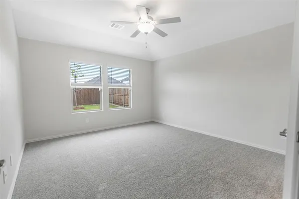 $1,995 | 2200 Dunbar Drive, Sherman, TX 75092