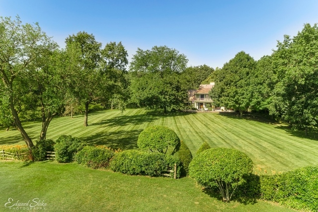 8 West County Line Road Barrington Hills, IL 60010 - Photo 5 of 42