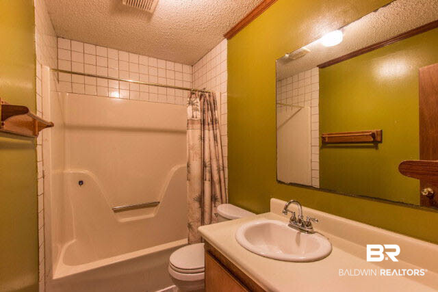 11065 Pioneer Road Theodore, AL 36582 - Photo 15 of 21