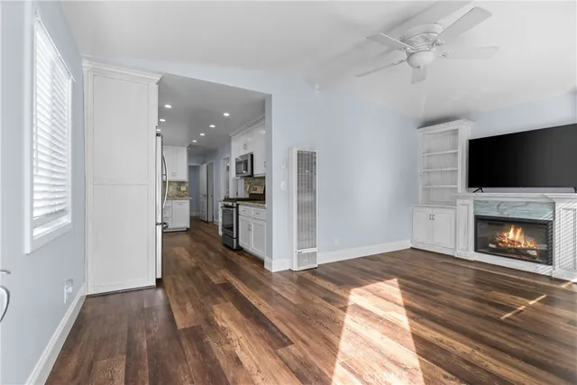 $2,895,000 | 121 25th Street, Newport Beach, CA 92663