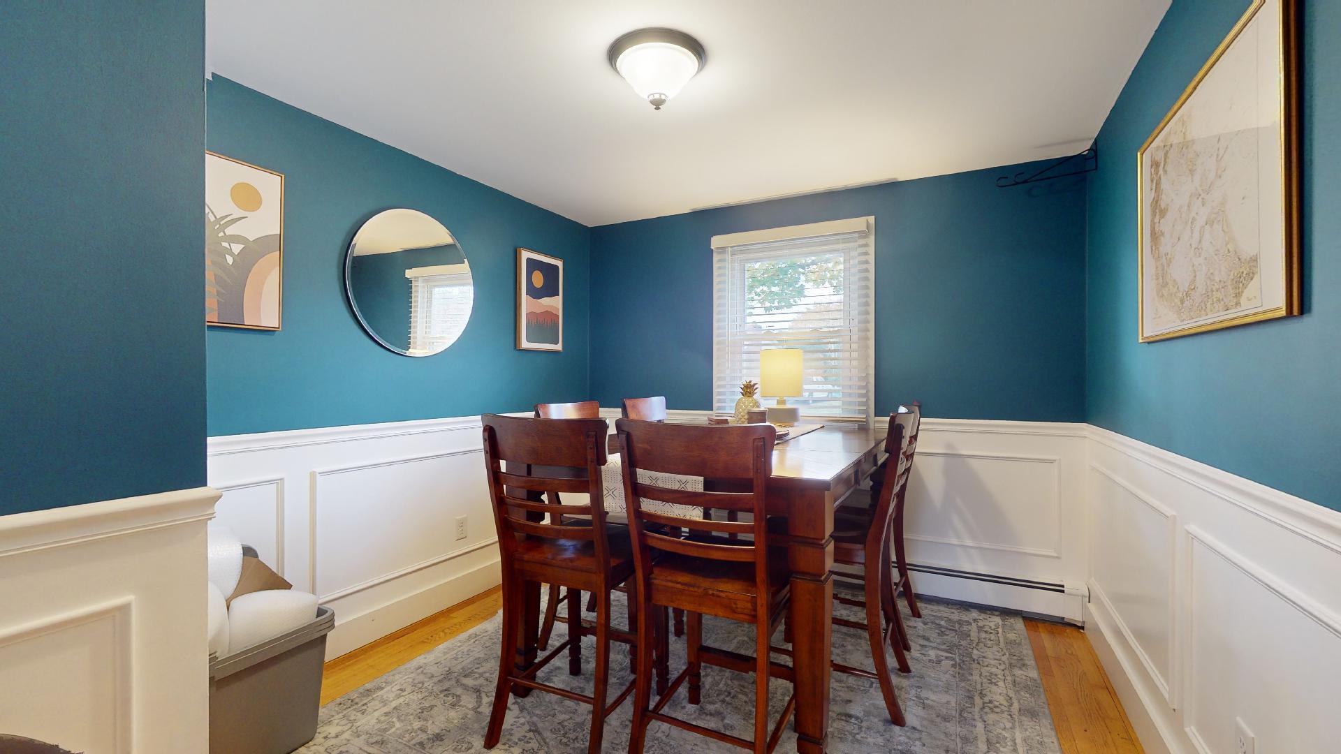 60 Constitution Drive Westbrook, ME 04092 - Photo 16 of 44 Dining area