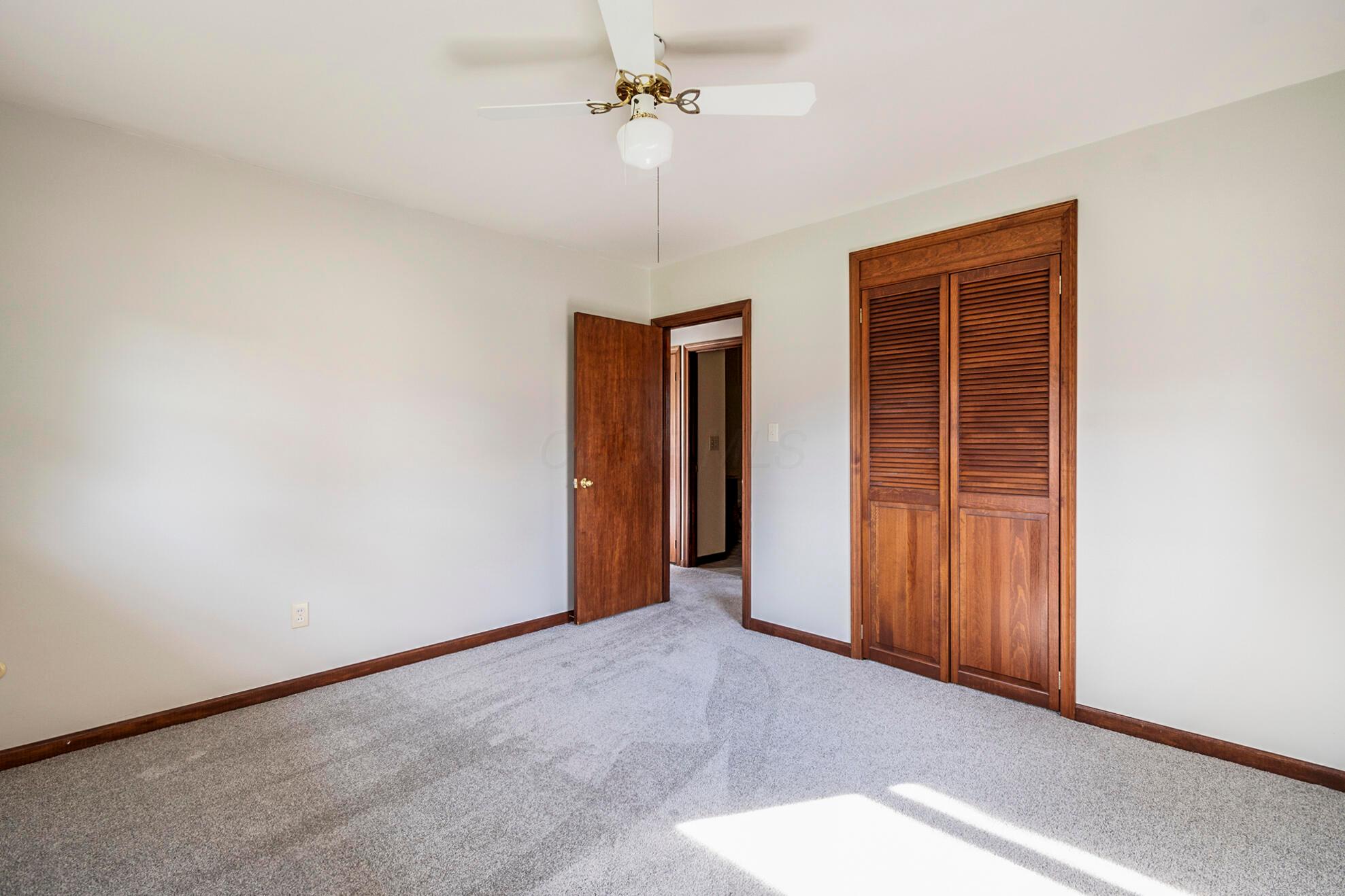 4168 Burkey Road Youngstown, OH 44515 - Photo 16 of 33 4168 Primary Bed a