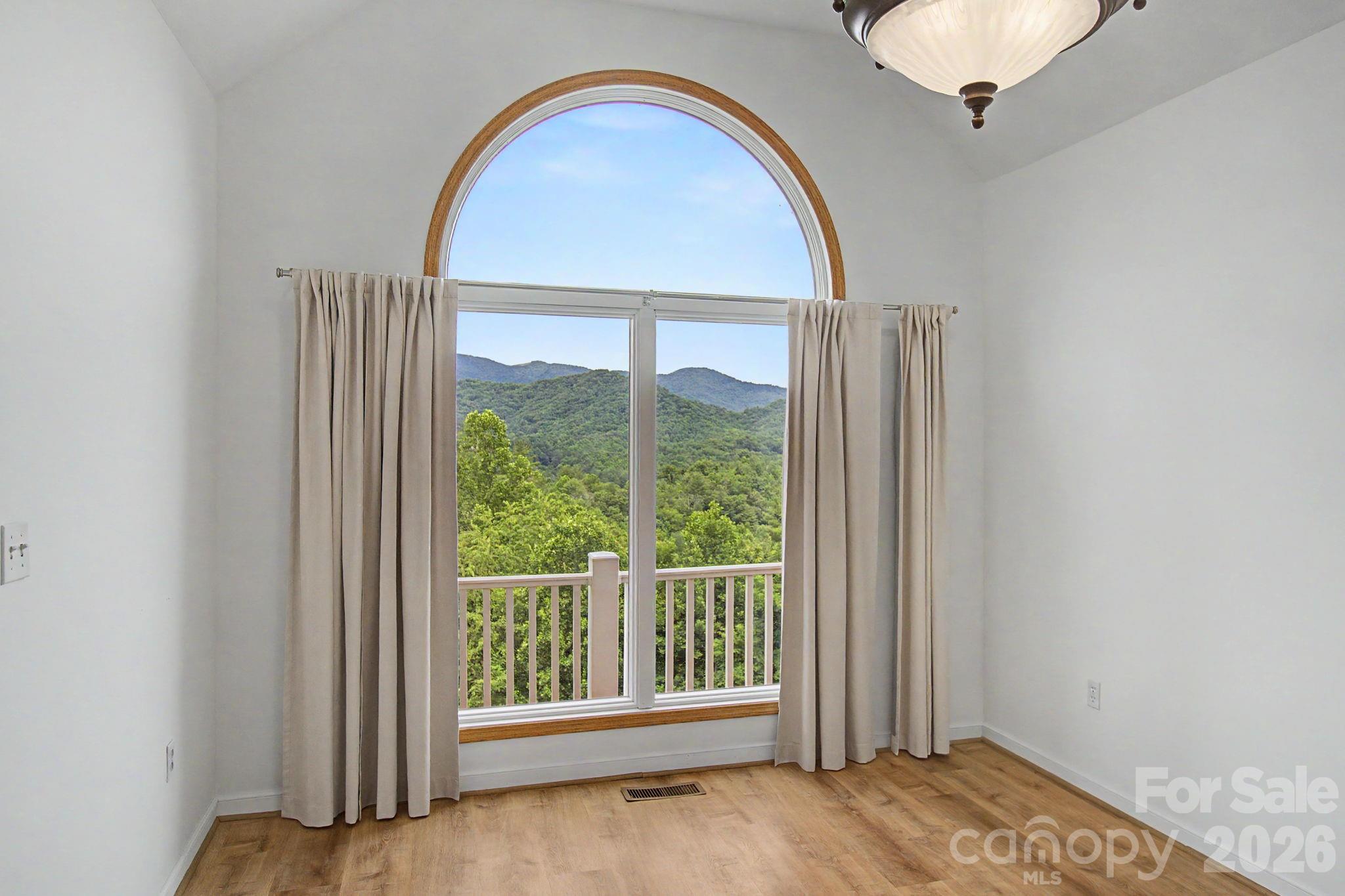340 Earlys Mountain Road Leicester, NC 28748 - Photo 7 of 29
