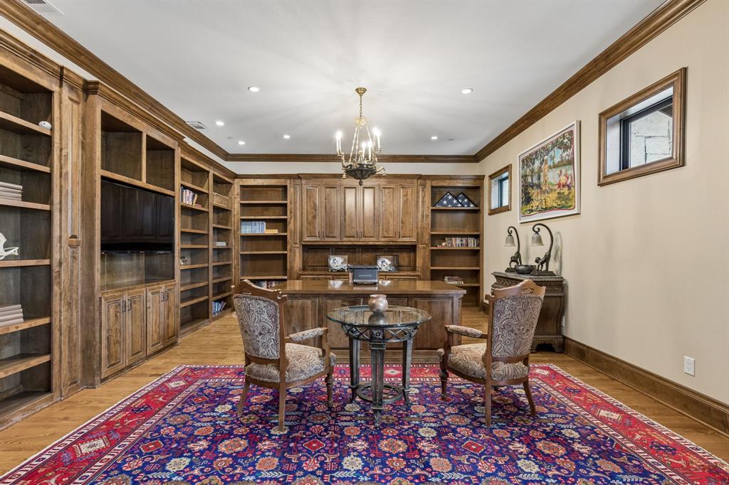4511 Watauga Road Dallas, TX 75209 - Photo 22 of 40