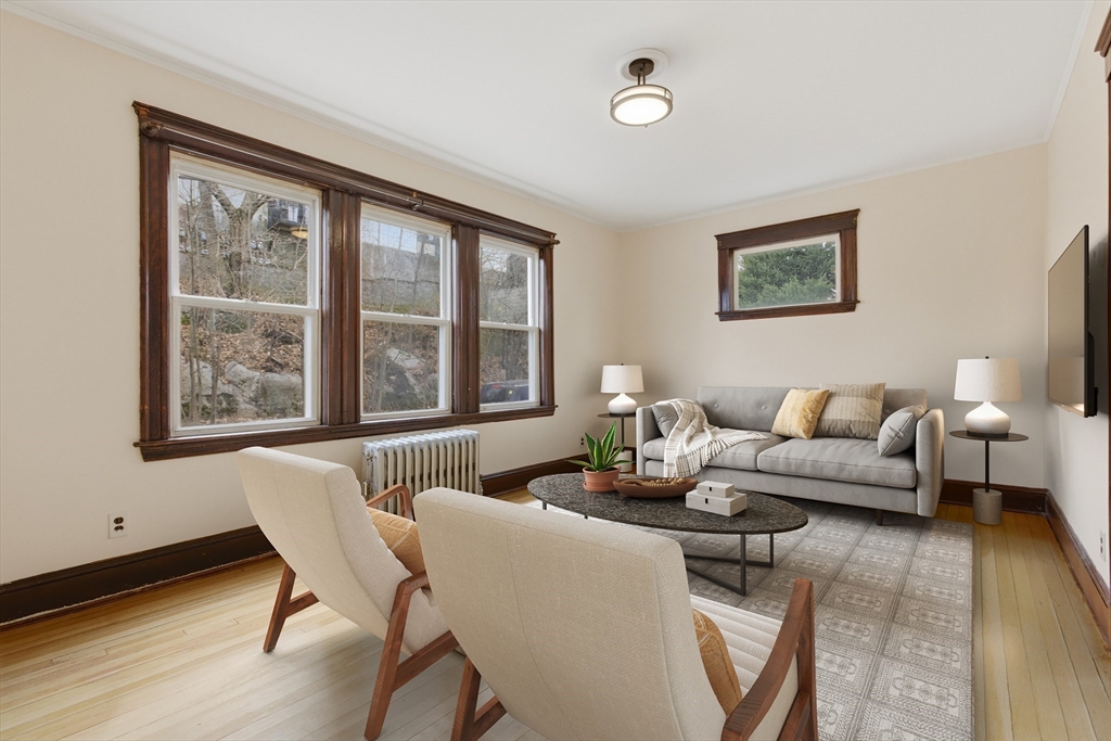 23-25 Suncrest Road Boston, MA 02136 - Photo 5 of 17