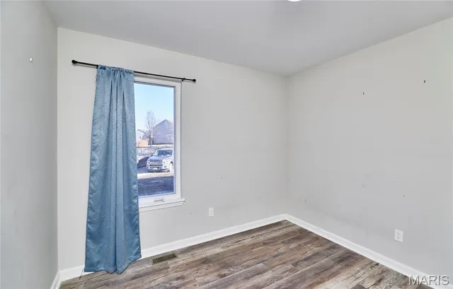 $335,000 | 70 Village Cir Drive, Winfield, MO 63389