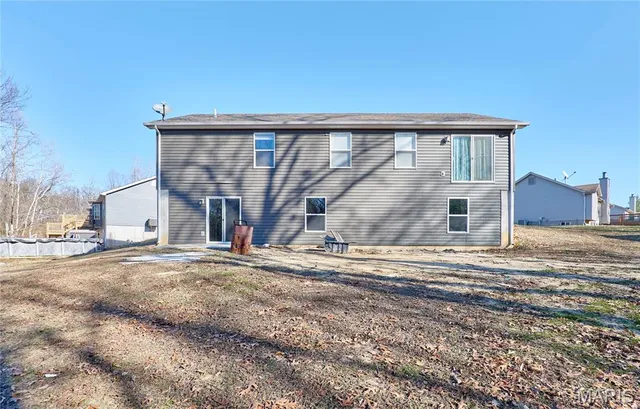 $315,000 | 70 Village Cir Drive, Winfield, MO 63389