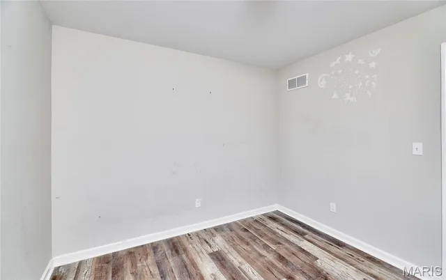 $335,000 | 70 Village Cir Drive, Winfield, MO 63389