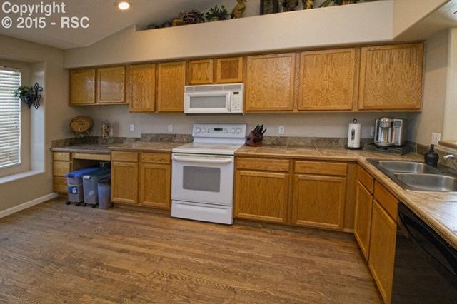 8060 Oliver Road Peyton, CO 80831 - Photo 8 of 13 Gallery Image 8