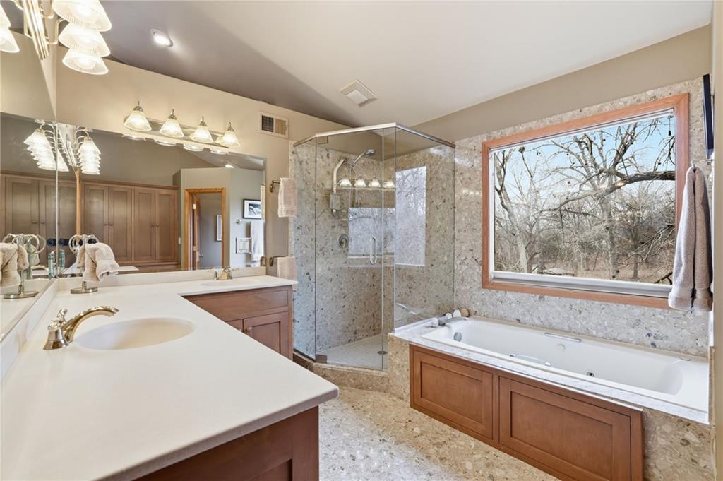 806 West Red Bridge Road Kansas City, MO 64114 - Photo 16 of 50