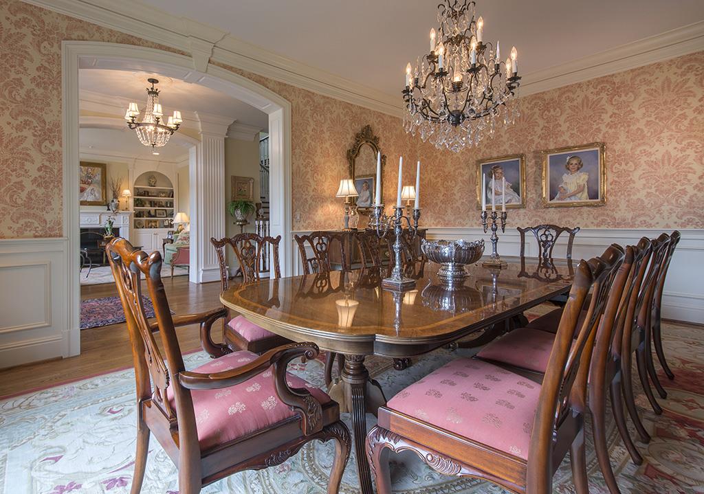 3610 Trimble Road Nashville, TN 37215 - Photo 5 of 29 Banquet Sized Dining Room