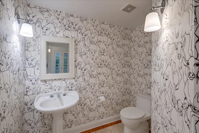 $2,400,000 | 5511 Mendota Drive, Middleton, WI 53562