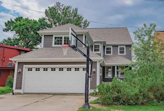 $2,400,000 | 5511 Mendota Drive, Middleton, WI 53562