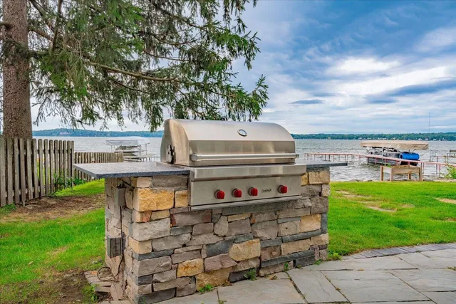 $2,400,000 | 5511 Mendota Drive, Middleton, WI 53562