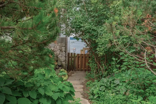 $2,400,000 | 5511 Mendota Drive, Middleton, WI 53562