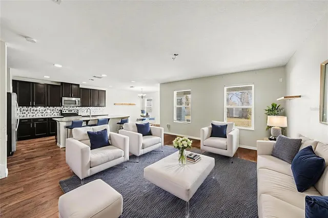 $375,000 | 10233 Newminster Loop, Ruskin, FL 33573