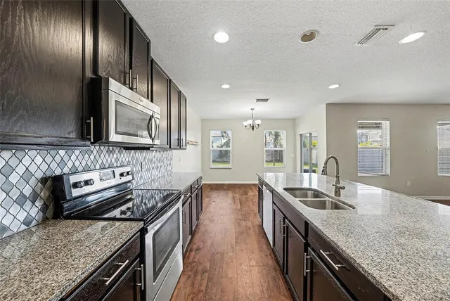 $375,000 | 10233 Newminster Loop, Ruskin, FL 33573