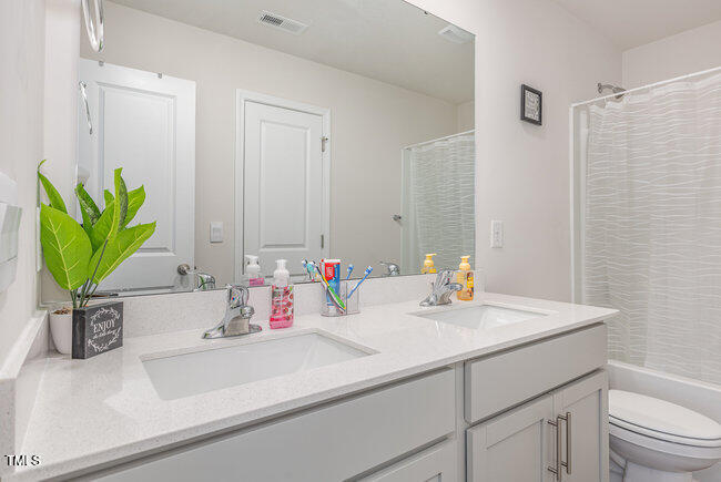 7629 Sand Pit Road Stantonsburg, NC 27883 - Photo 26 of 36 027_bc4a3748-edit_989