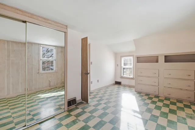 $135,000 | 23013 Melrose Avenue, Eastpointe, MI 48021