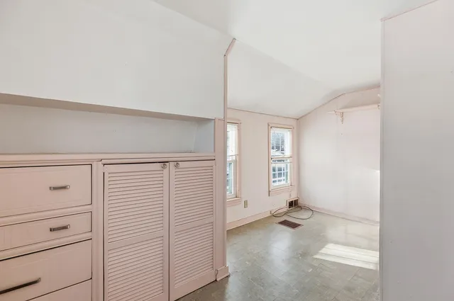 $135,000 | 23013 Melrose Avenue, Eastpointe, MI 48021