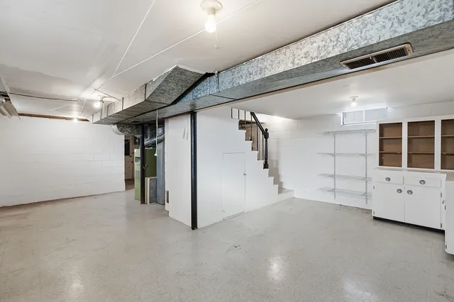 $135,000 | 23013 Melrose Avenue, Eastpointe, MI 48021