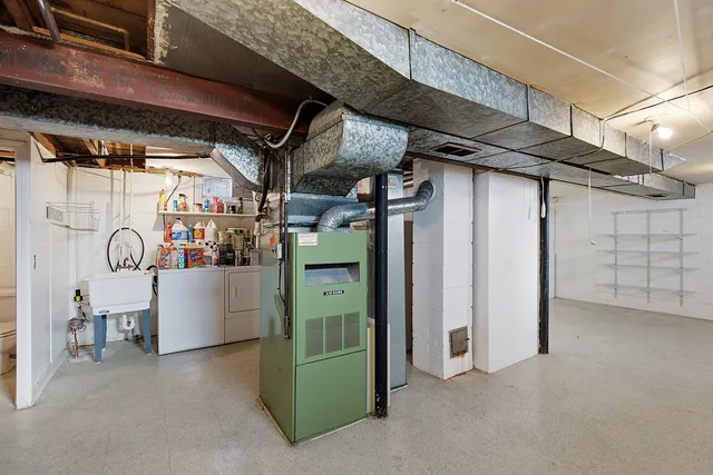 $135,000 | 23013 Melrose Avenue, Eastpointe, MI 48021