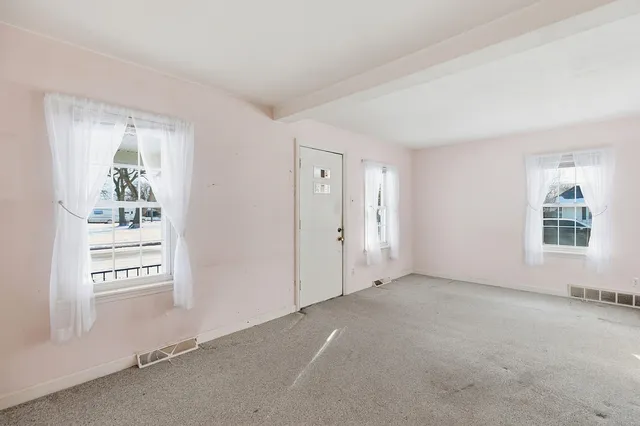 $135,000 | 23013 Melrose Avenue, Eastpointe, MI 48021