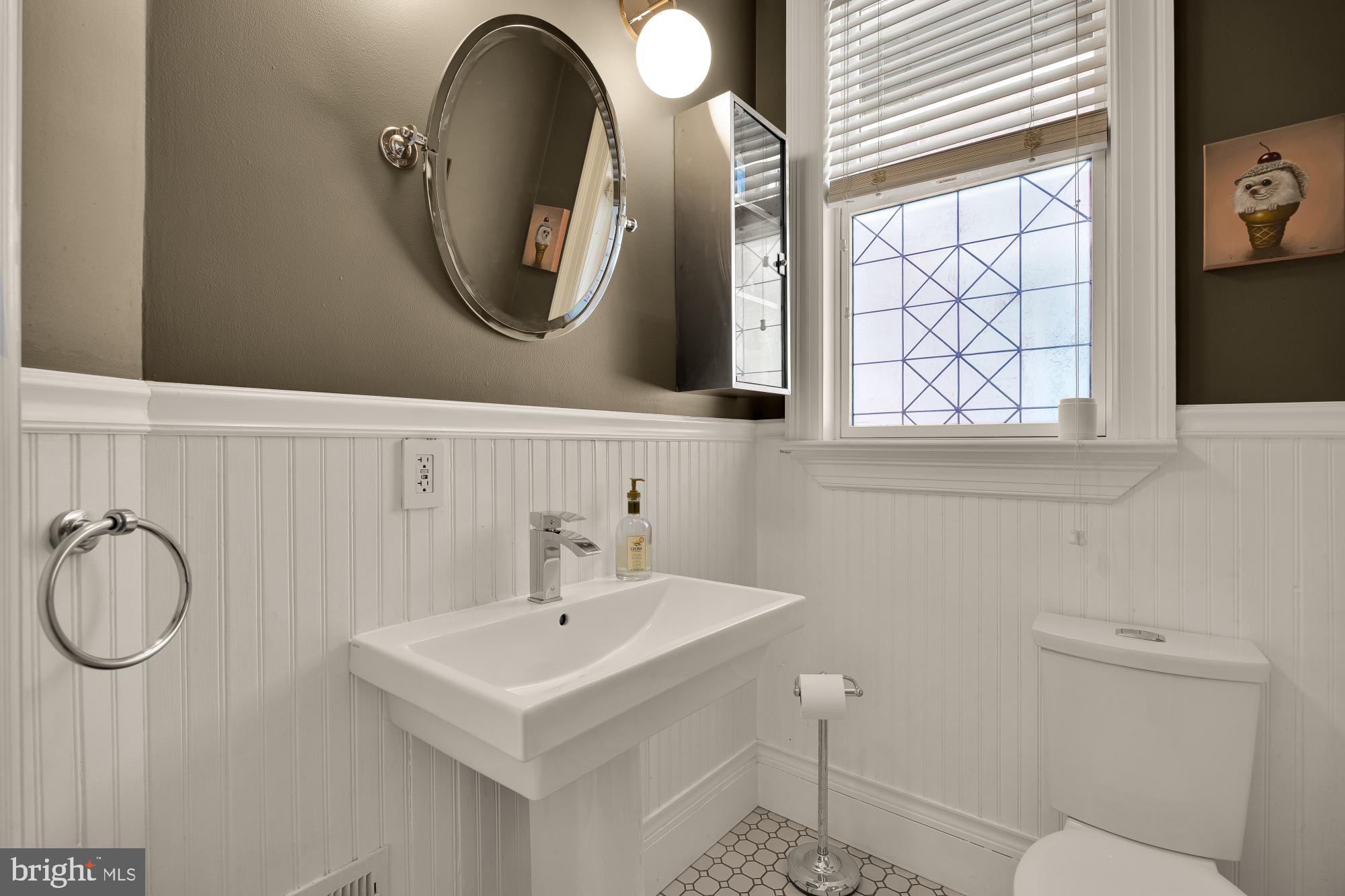 1834 Park Road Northwest Washington, DC 20010 - Photo 29 of 67 Main level powder room
