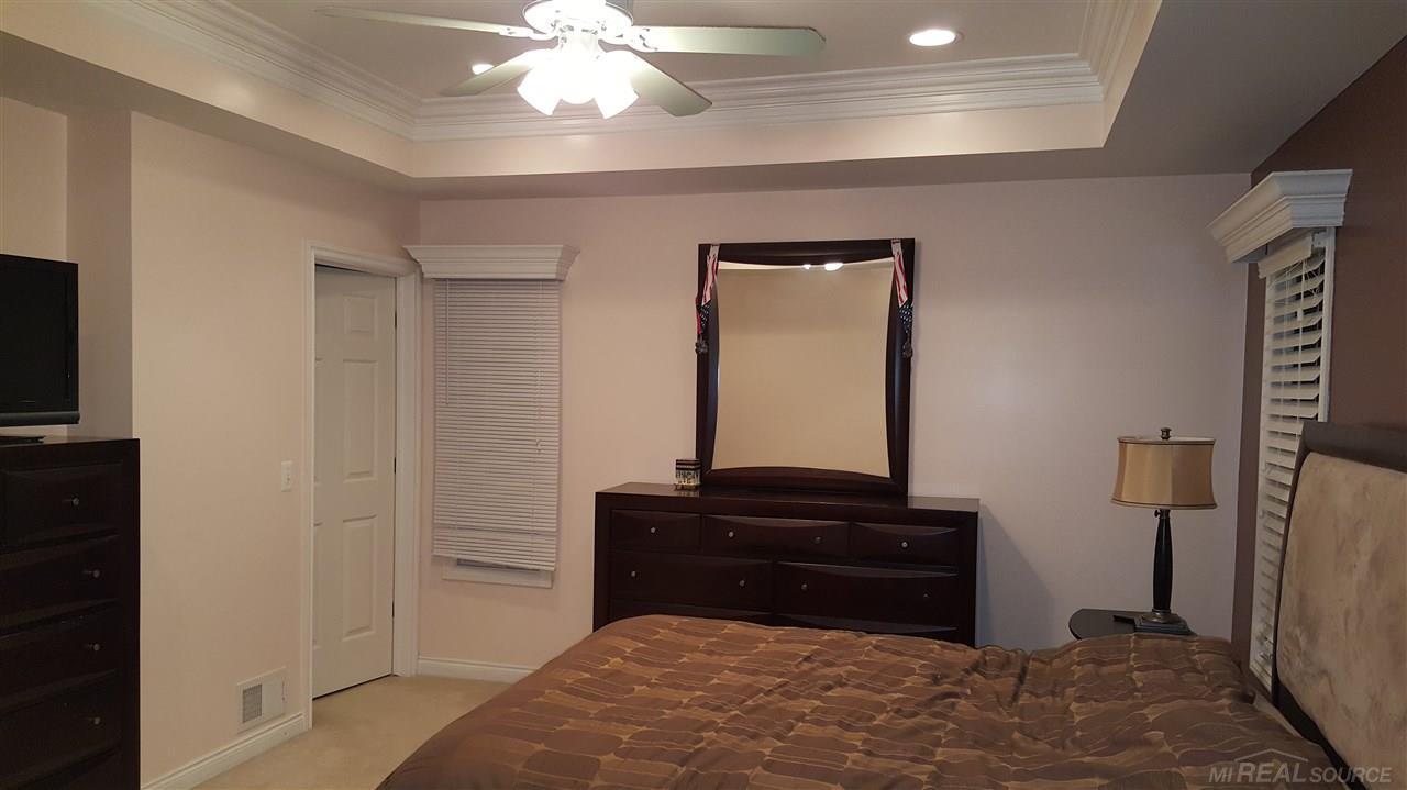 20489 Armada Ridge Road Armada, MI 48005 - Photo 14 of 22 31281528-13.JPG