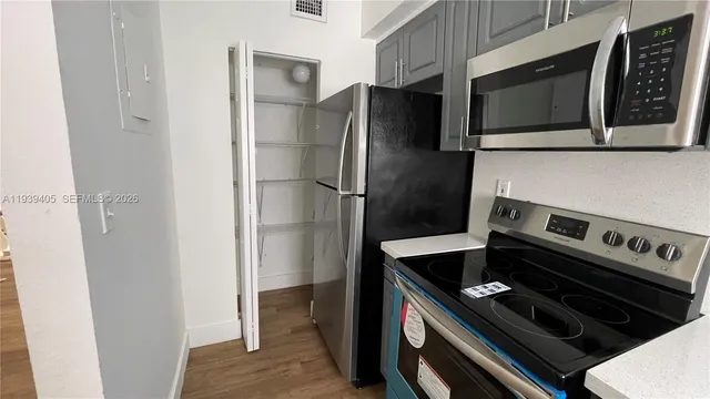 $2,200 | 209 Northwest 84rd Street, Unit 209, Miami, FL 33150