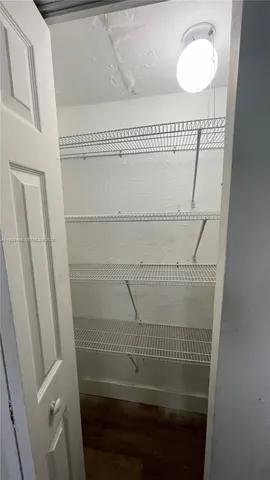 $2,200 | 209 Northwest 84rd Street, Unit 209, Miami, FL 33150