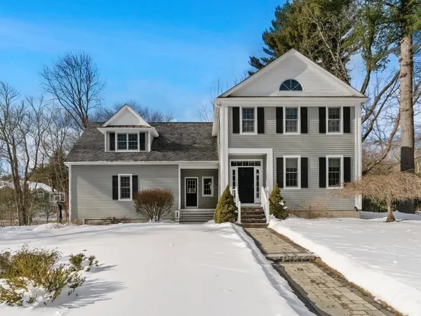 $1,735,000 | 24 Moseley Avenue, Needham, MA 02492