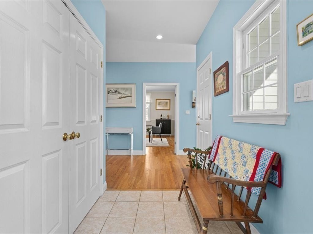 24 Moseley Avenue Needham, MA 02492 - Photo 14 of 41