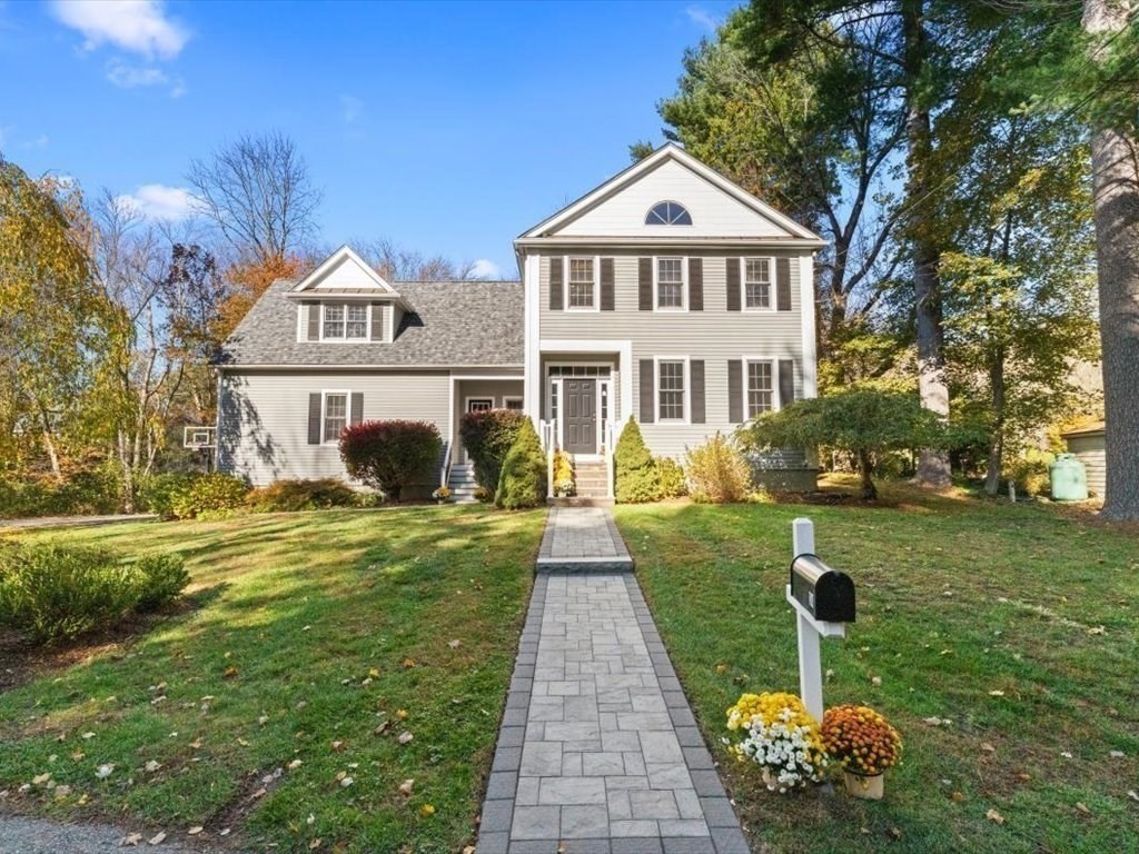 24 Moseley Avenue Needham, MA 02492 - Photo 2 of 41