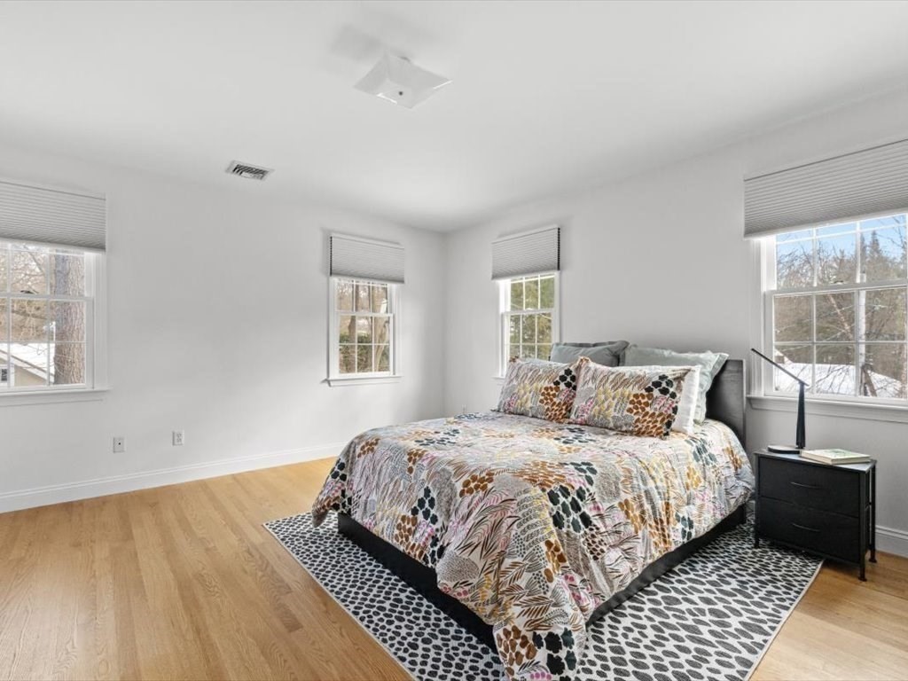 24 Moseley Avenue Needham, MA 02492 - Photo 21 of 41